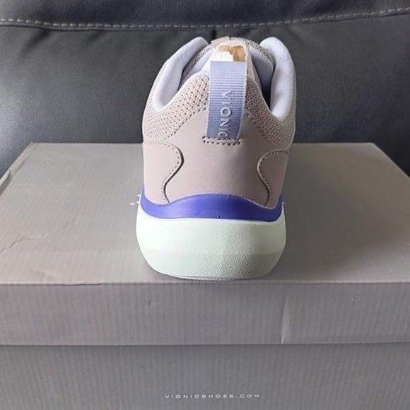 Vionic Olessa Walking Shoes Lightweight & Comfy! - Picture 5 of 8